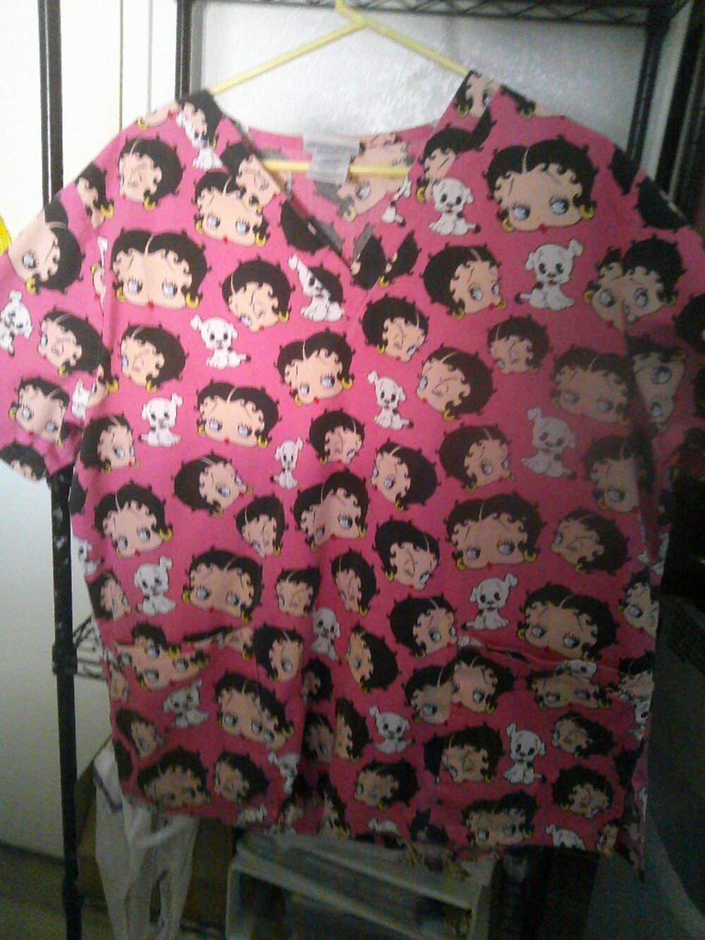 Womens 3XL Betty Boop 4 Pocket Pink Scrubs-Good Condition-Freshly Washed